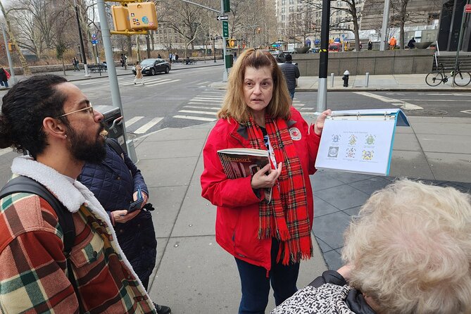 Dutch Lower Manhattan Private Walking Tour - Bowling Green: Dutch marketplace themes and Fort Amsterdam