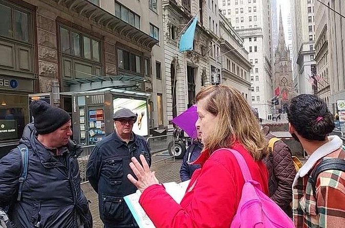 Dutch Lower Manhattan Private Walking Tour - Federal Reserve Bank stop: Roosevelt families, food, and what you pass every day