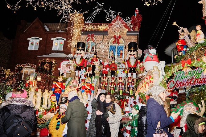 Dyker Heights Christmas Lights and NYC Skyline View Bus Tour - Who This Tour Fits Best (and Who Might Prefer Something Else)