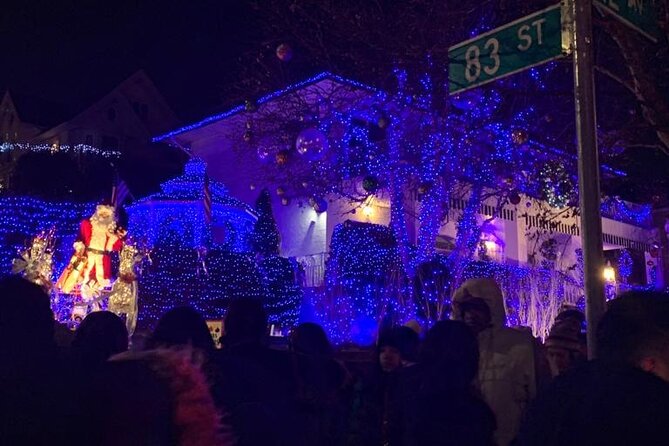 Dyker Heights Christmas Lights Tour - Madison Avenue to Rockefeller Center: the St. Patrick’s to tree walk