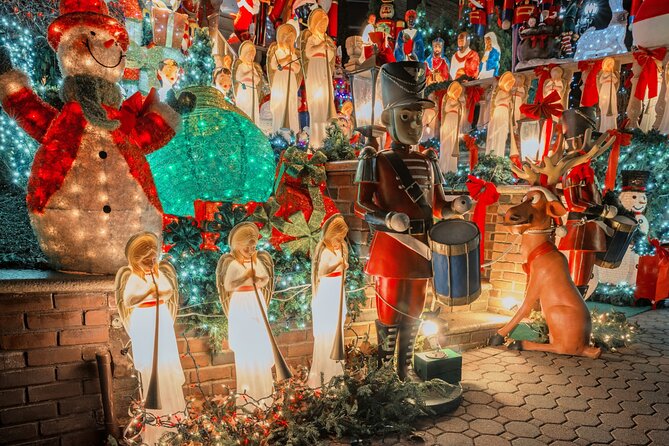 Dyker Heights Christmas Lights Tour from Times Square - From Times Square to Dyker Heights: what this tour really delivers