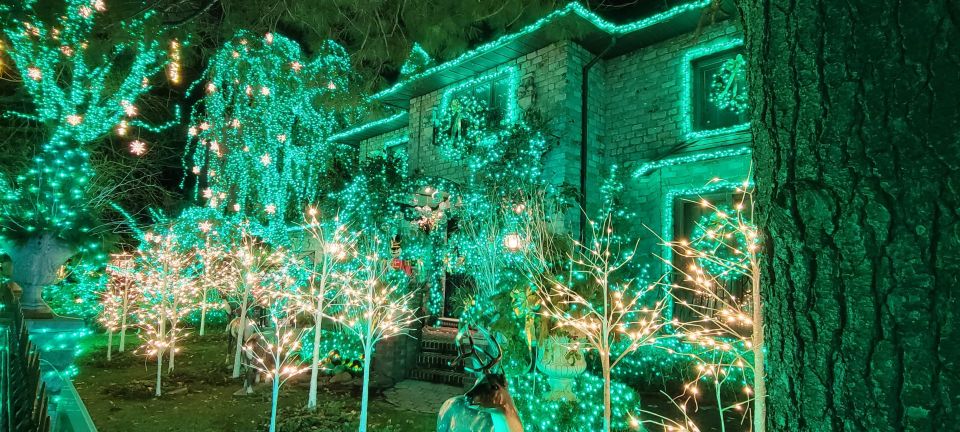 Dyker Heights Holiday Lights - Photo stops and getting the shot without losing the vibe