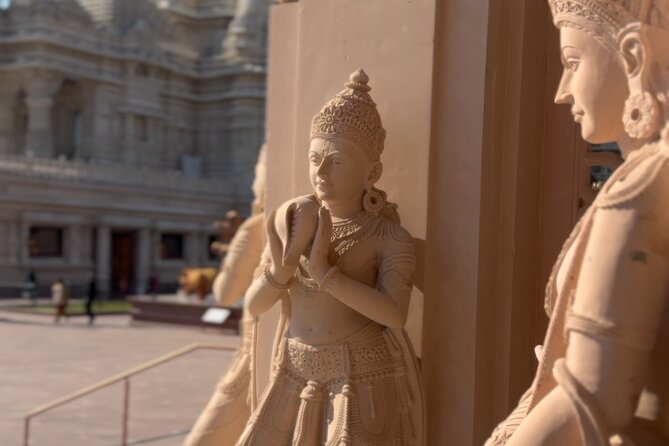 Explore the Hindu Temple a Spiritual Gem Near New York - Your guide experience: warmth, clarity, and help when you need it