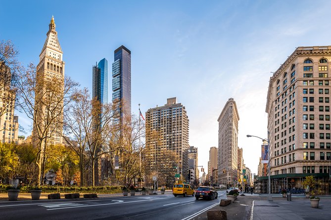 Explore the Ruins of a Forgotten City in the Middle of Manhattan - Key highlights