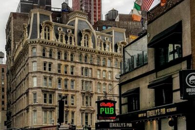 Explore the Ruins of a Forgotten City in the Middle of Manhattan - Start at the Flatiron Building: The Gilded Age Meets the City’s Biggest Personality