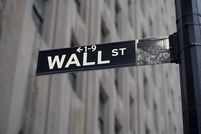 Financial Crisis Tour with a Finance Professional - The route in plain terms: where you start, where you finish