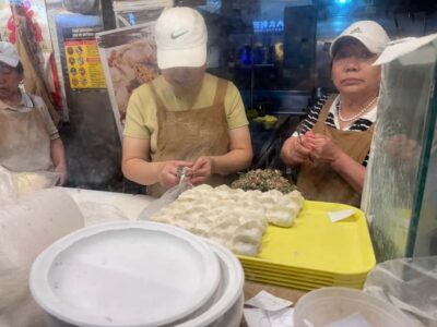 Flavors of Flushing: Exploring New York's Biggest Chinatown - Getting There: Line 7 From Manhattan and a Clear Meeting Spot