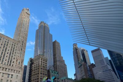 French Tour of South Manhattan - Stop 1: Wall Street, Fearless Girl, and the Bull of Wall Street