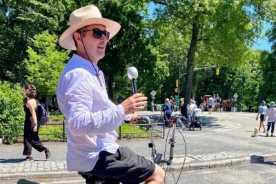 Friends' Locations Tour - The 60-Minute Route: From the Plaza Toast to Chandler’s Work