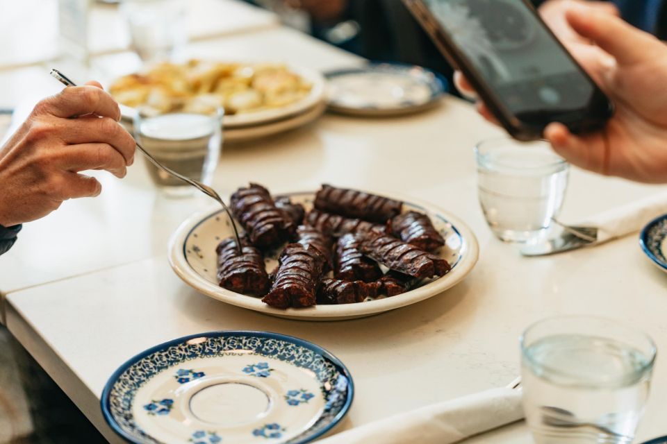 From Manhattan: Half-Day Brooklyn Food and Culture Bus Tour - Starting at Café at Pop Up Grocer in Greenwich Village
