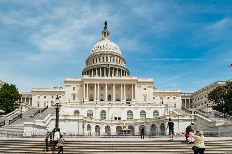 From Manhattan or New Jersey: Washington DC in a Day Tour - Memorials from Lincoln to MLK: moving fast without losing the meaning