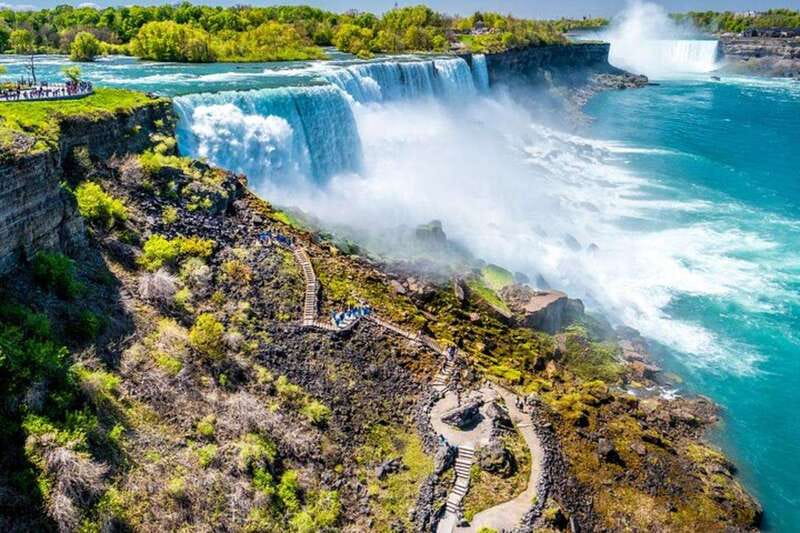 From NYC: 5-Day Trip to Eastern Canada and Niagara Falls - Day 2: Niagara’s Canadian Side, Skylon Tower (Included), and Toronto’s Big Names