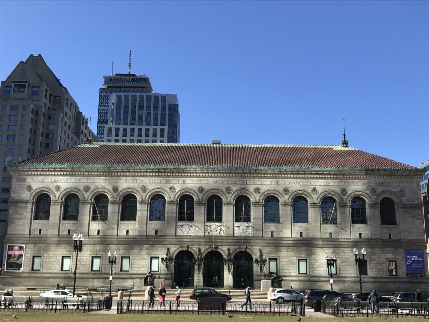 From NYC: Boston, Cambridge & Freedom Trail Day Tour - Harvard University Walk: The Stop That Usually Justifies the Whole Trip