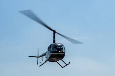From Westchester: New York Helicopter Piloting Experience - The 30-minute ground lesson: the part that makes you feel in control