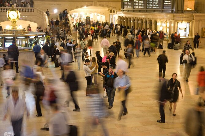 Grand Central Photo Tour - Slow shutter speed practice: turning commuter motion into a feature