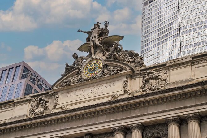 Grand Central Terminal: Secrets & Stories Tour - Entering Grand Central: ceiling mural, light, and movie moments