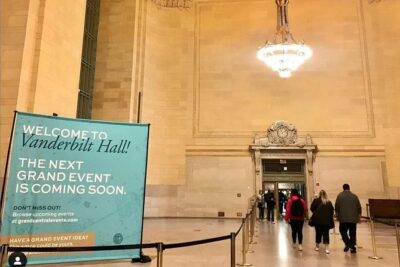 Grand Central: The Open Sesame Bagel Tour - The Main Concourse and Vanderbilt Waiting Room: The Why Behind the Wow
