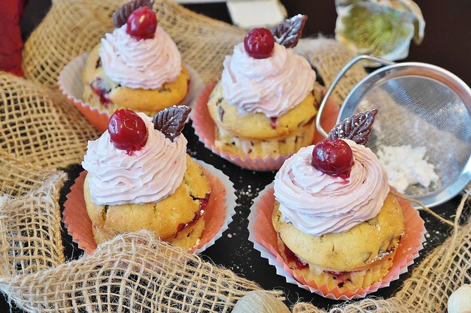Greenwich Village Food and Walking Tasting Tour - Small-group limits: why 15 people changes the tour