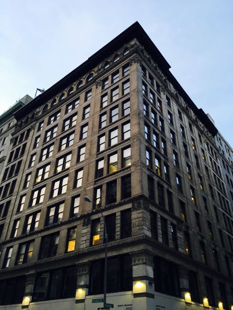 Greenwich Village Ghost Tour - Crossing to Chumley’s: ending on a secret-history note