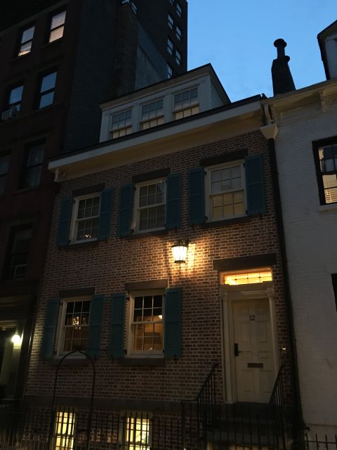 Greenwich Village Ghost Tour - Meeting at 385, 6th Avenue: how the 2-hour plan actually works