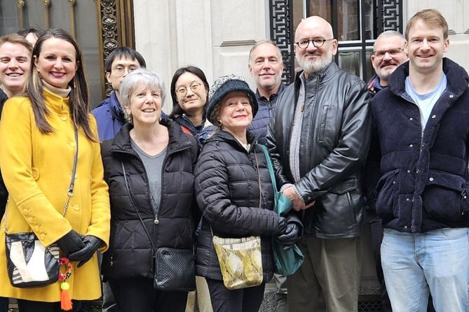 Gritty NYC True Crime Tour with a Lawyer - The lawyer guide factor: why the explanations feel different