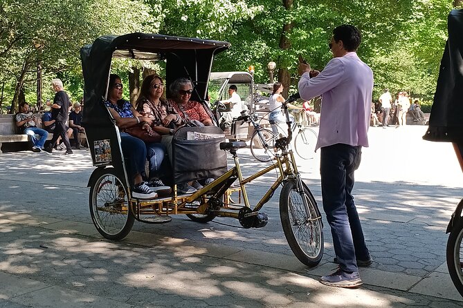 Guided Tour inside Central Park with Pedicab - Columbus Circle to Walman Rink: skating history and a quick movie wink