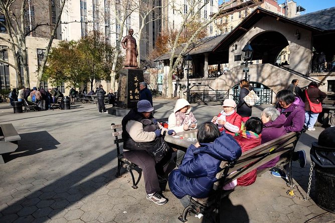 Guided tour of Lower East Side, Chinatown and Little Italy in French - What the Guides Are Known For (And Why That Matters)