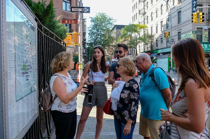 Guided tour of SoHo, Greenwich Village and Meatpacking District in French - Small Group Size And How To Use It