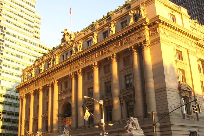 Hamilton and Washington Revolutionary Walking Tour - New York Stock Exchange and Wall Street: money plans, names, and ambition