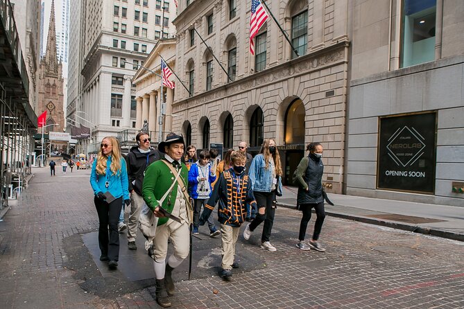Hamilton Live! Walking Tour in lower Manhattan - Practical tips for a comfortable Lower Manhattan experience