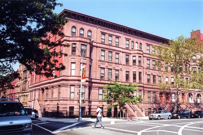 Harlem Walking Tour: Mount Morris Park Historic District w/ Lunch - Temple Israel / Hand-In-Hand details: when you notice the symbols