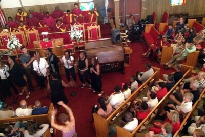 Harlem Wednesday Morning Gospel Tour - Harlem by bus and on foot: what you’re meant to notice
