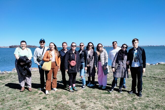 Hell Gate Walking Tour - Stop 3 at Hell Gate Bridge: engineering plus a plot to blow it up