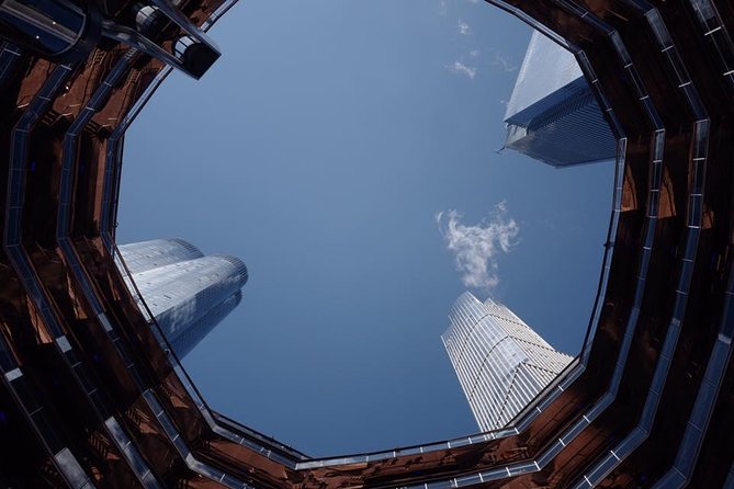 High Line and Hudson Yards Private Walking Tour - Shops & Restaurants at Hudson Yards: a fast look at the new retail city