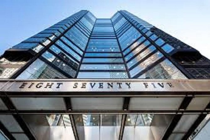 Holdouts: A NYC Architecture Walking Tour - Why This Midtown Architecture Tour Starts With Holdouts