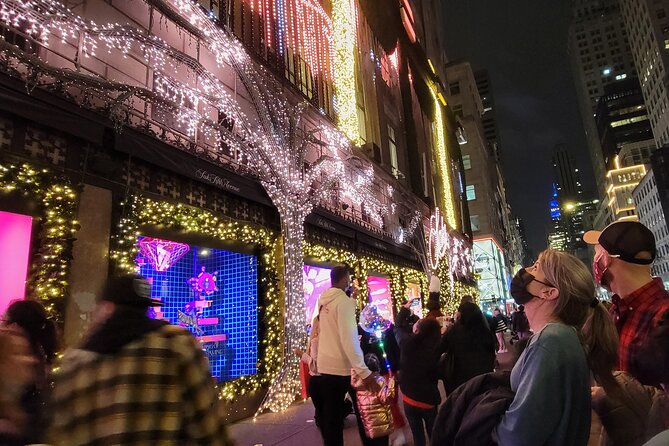 Holiday Lights Extravaganza Walking Tour - Value check: Why $62 works (and where it doesn’t)
