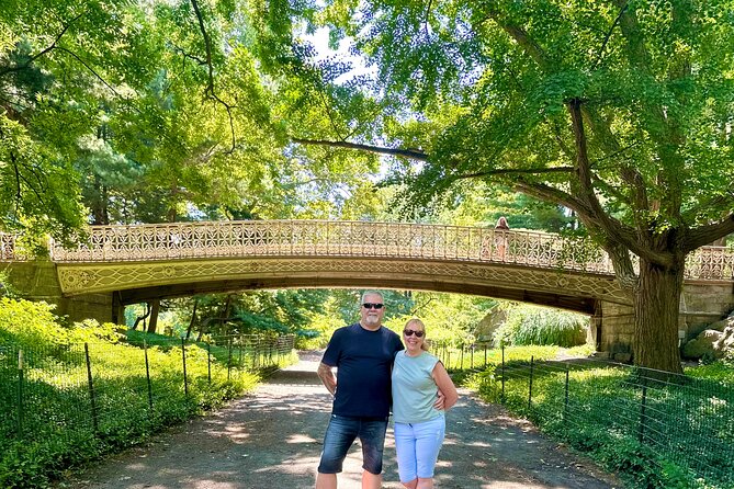 Home Alone 2 and Elf Locations Tour in Central Park - Pinebank Arch: snowball-fight energy in a quick stop