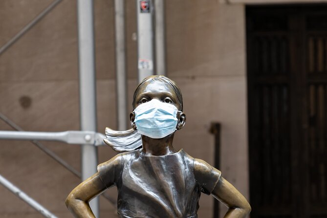 How Money Was Made Wall Street Walking Tour - How the Guide Makes It Click (Jess and Maia Examples)