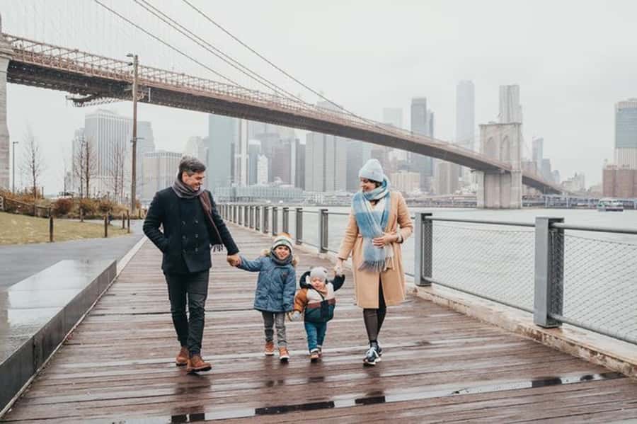 Instagram tour of New York with a private photographer - Iconic Stops: Jane’s Carousel, Dumbo, and the Brooklyn Bridge