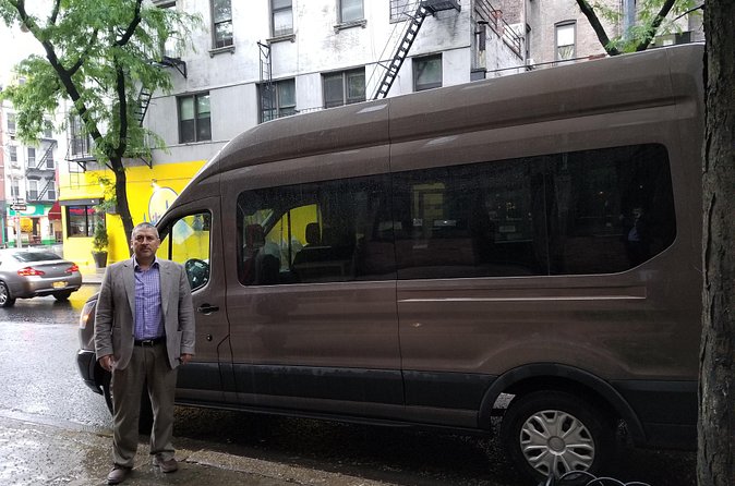 JFK or LGA package only (Round trip transfer plus VIP Contrasts) - Where they pick you up in Manhattan (and why it’s useful)
