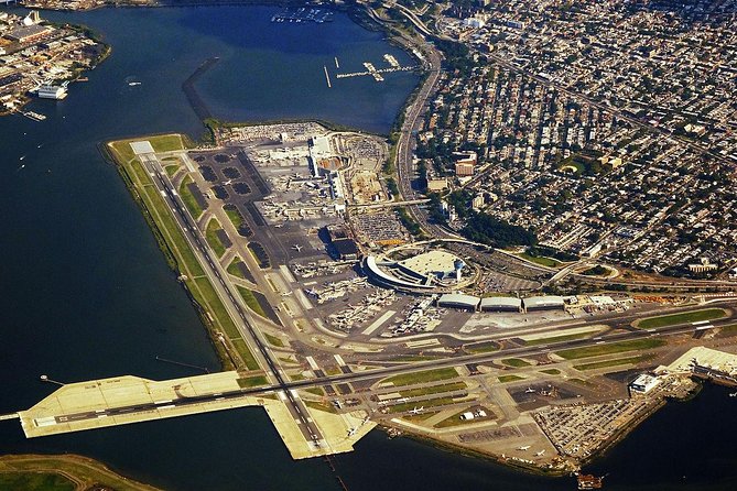 JFK or LGA package only (Round trip transfer plus VIP Contrasts) - Getting in and out: JFK or LGA plus hotel transfer