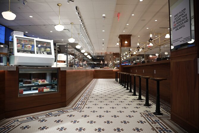 Live Show in the Heart of Times Square — Inside Classic NYC Deli - How dinner and soda/pop work in a deli-meets-supper-club setup