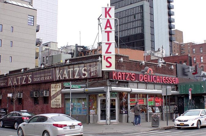 Lower East Side Bagel Tour - Economy Candy: Iconic Jewish Food Stops Without the Guesswork