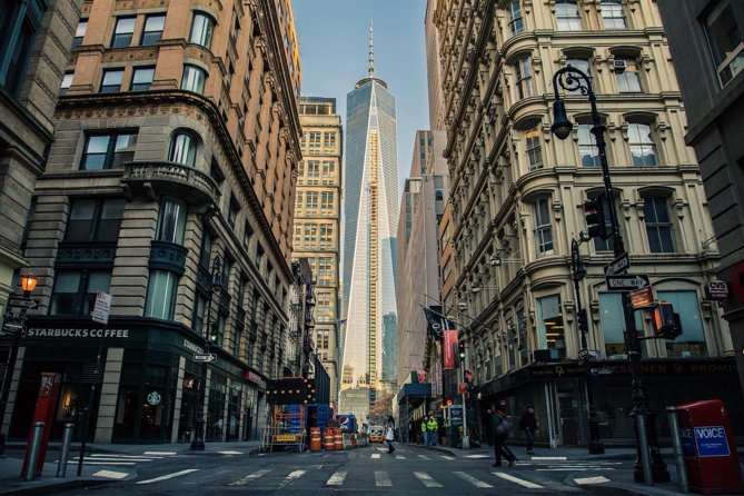 Lower Manhattan & 9/11 Memorial Exclusive Guided Walking Tour - National 9/11 Memorial: How to Visit Respectfully and Efficiently