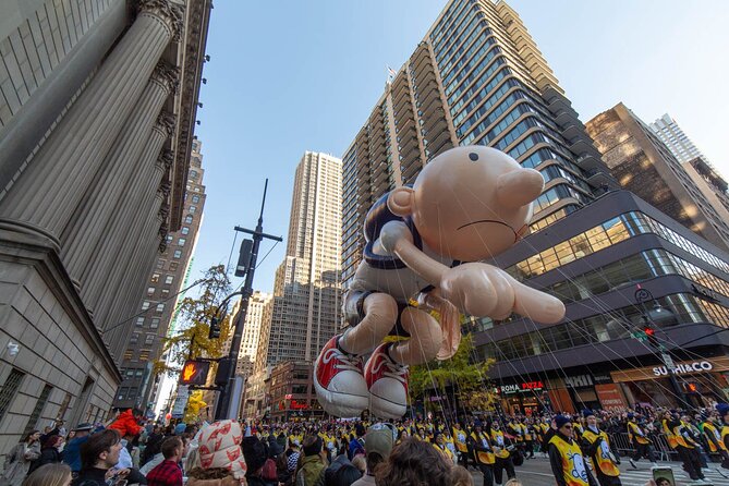 Macy's Thanksgiving Day Parade Premium Viewing Brunch 2025 - The price: is $999 per person actually value?