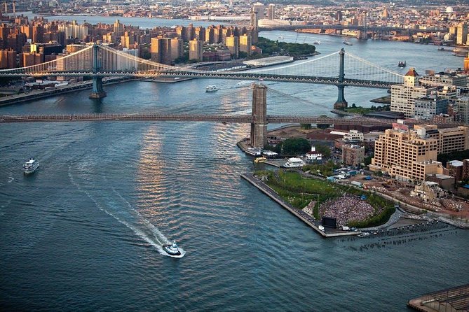 Manhattan Helicopter Sightseeing Tour - Price and Value: $259 Plus a $40 Fee at the Heliport