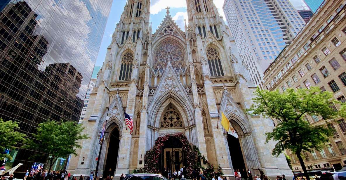 Manhattan; Midtown Wonders - a tour in the heart of NYC - 5th Avenue walk to St. Patrick’s Cathedral: shopping street becomes a story road