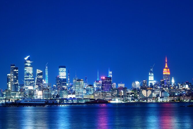 Manhattan Skyline Night Cruise Music from Midtown - Who Should Book This Cruise (and Who Might Feel Let Down)
