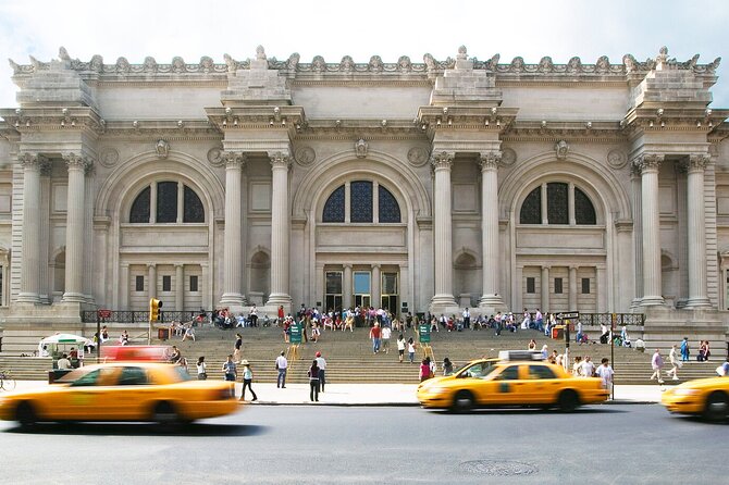 Metropolitan Museum of Art Highlights Tour with Skip-the-Line Access - American Wing and European Masters: Washington Crossing and the comparison game