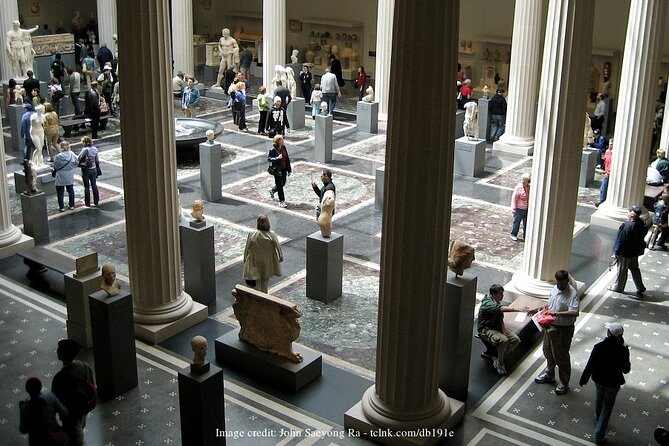 Metropolitan Museum of Art Private 2-hour Guided Tour - Photo time, guide pacing, and using food suggestions without derailing the visit